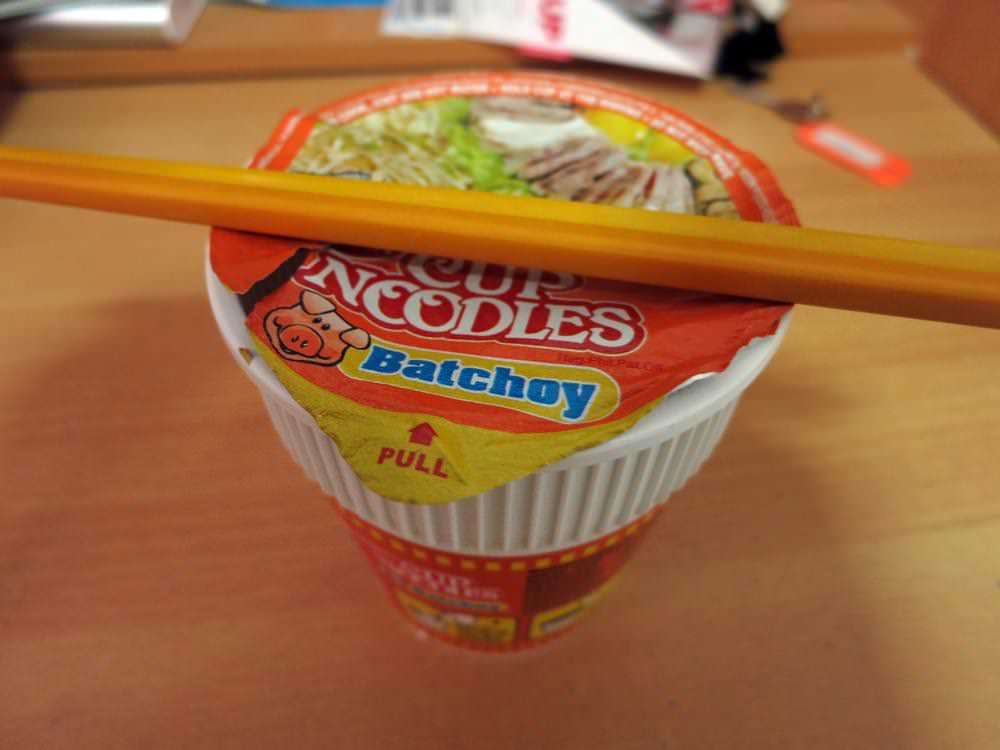 Cup noodles in philippine 04