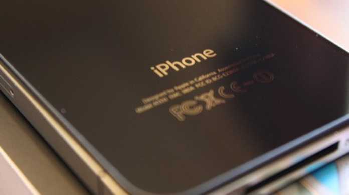 Apple、iPhone 4は発売から3日で170万台売れたと発表。