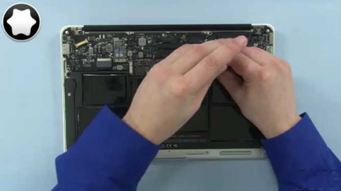 自力で換装可能なMacBook Air late 2010用の240GB SSD交換キットが発売!