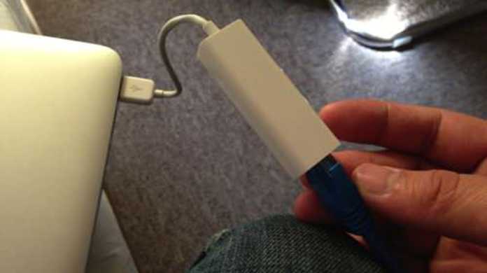 MacBook Air / Proユーザでも有線LAN接続が出来るようになる「Apple USB Ethernetアダプタ」