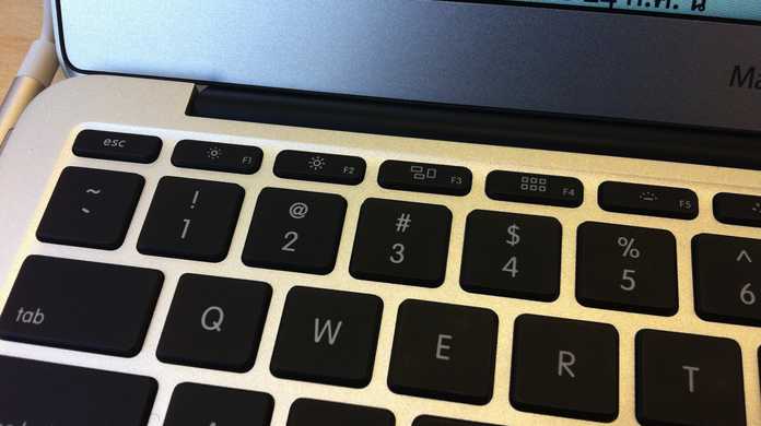 【Mac】キーボードを掃除するため全てのキー入力を無効化するアプリ「Keyboard Cleaner」