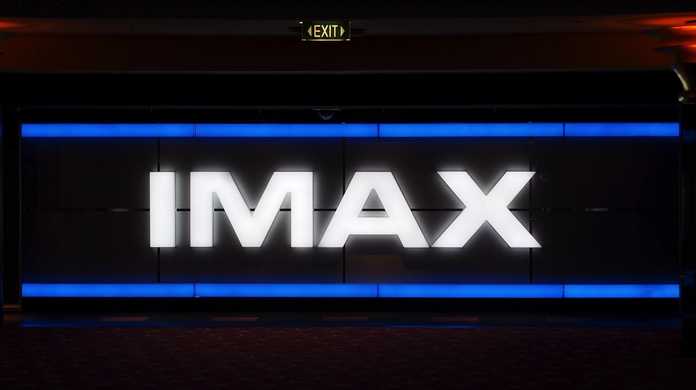 最近、映画館でよく聞く「IMAX」（アイマックス）とはどういう意味？